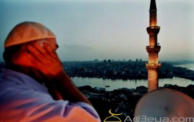 تفسير رؤية حلم الاذان في المنام لابن سيرين