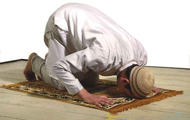 كيفية الدعاء عند السجود